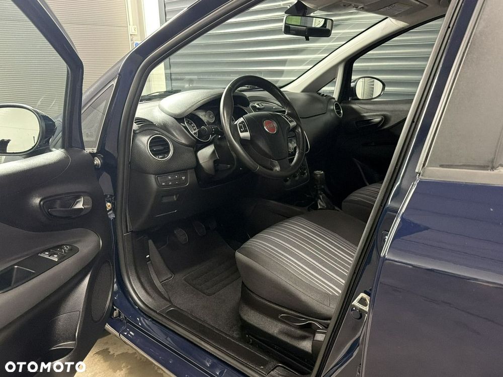 Fiat Punto Evo - 12