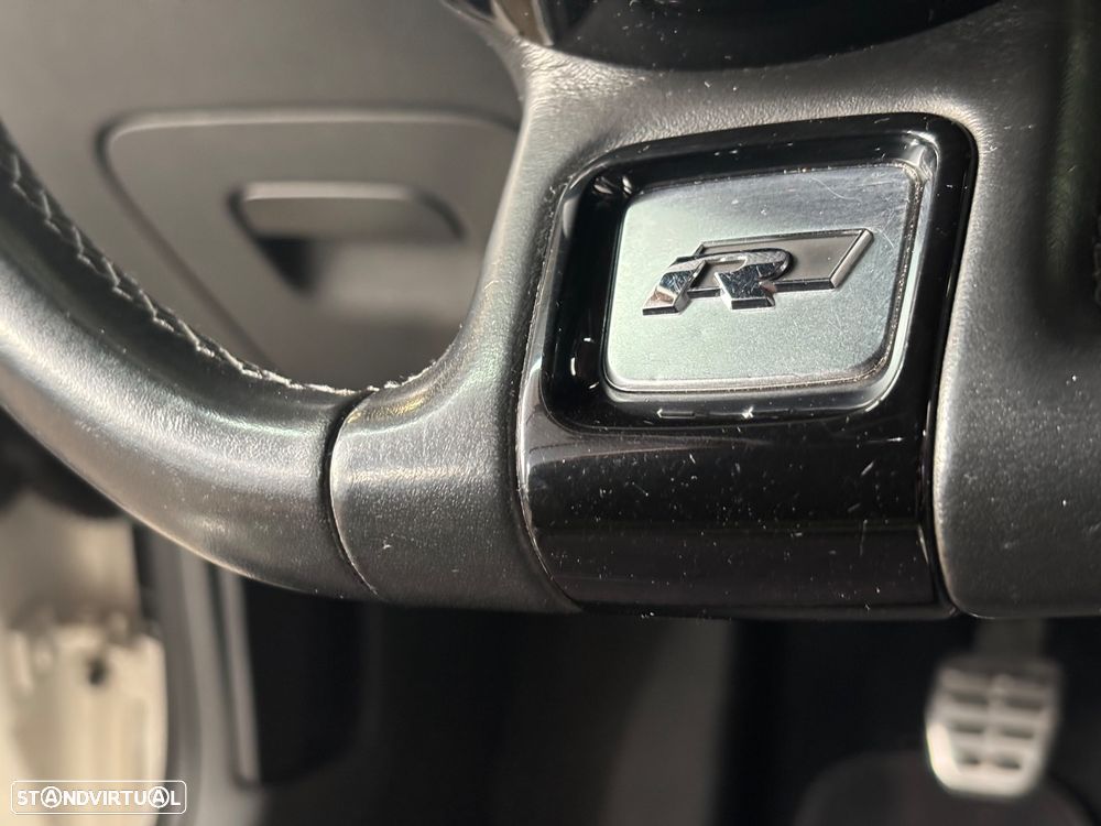 VW New Beetle 2.0 TDI DPF Blue Motion Technologie R-Line - 28