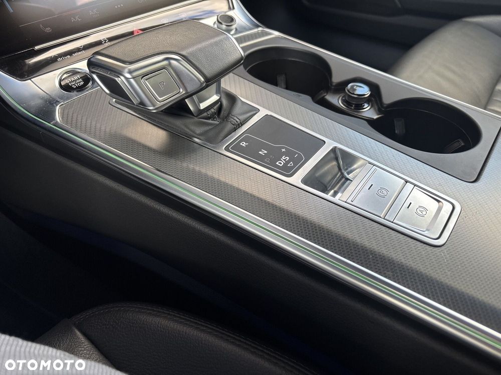Audi A6 Avant - 23