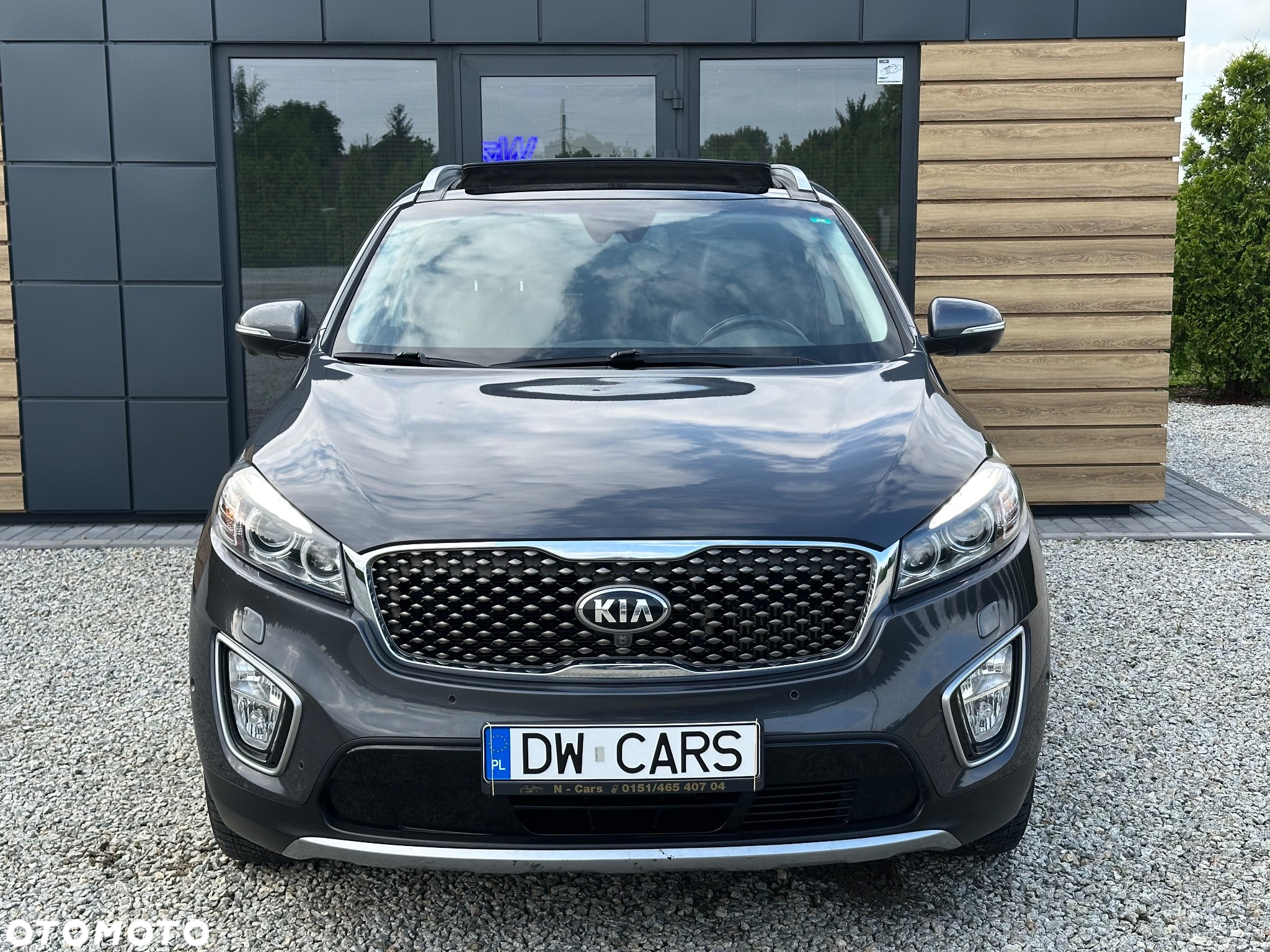 Kia Sorento - 2
