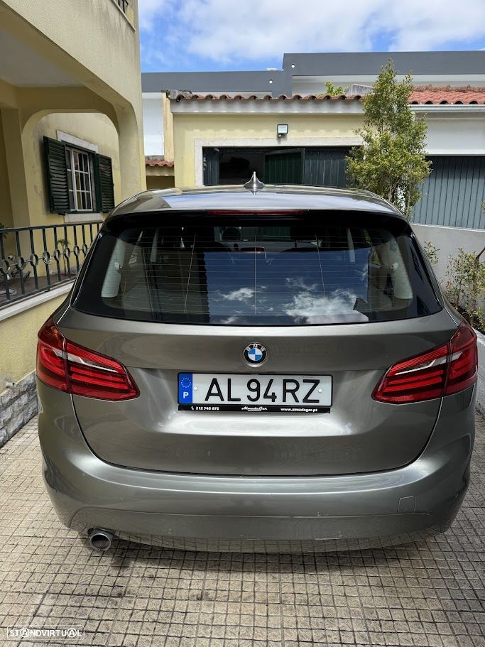 BMW 216 Active Tourer d Aut. Advantage - 2