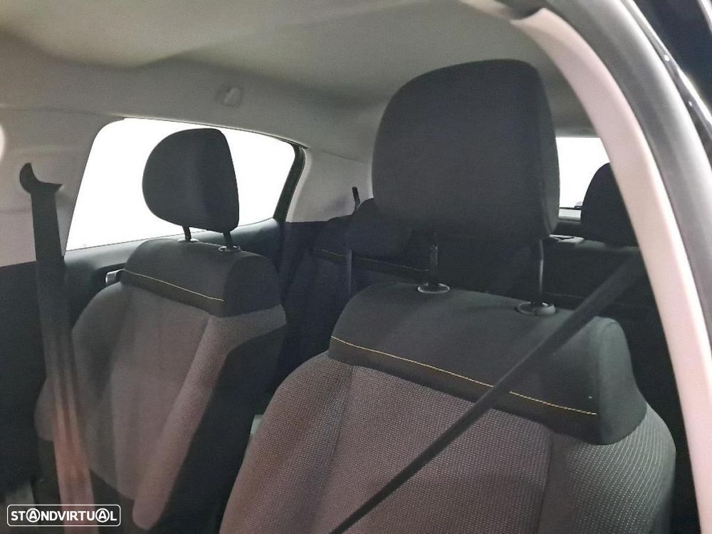 Citroën C3 1.2 PureTech Plus - 4