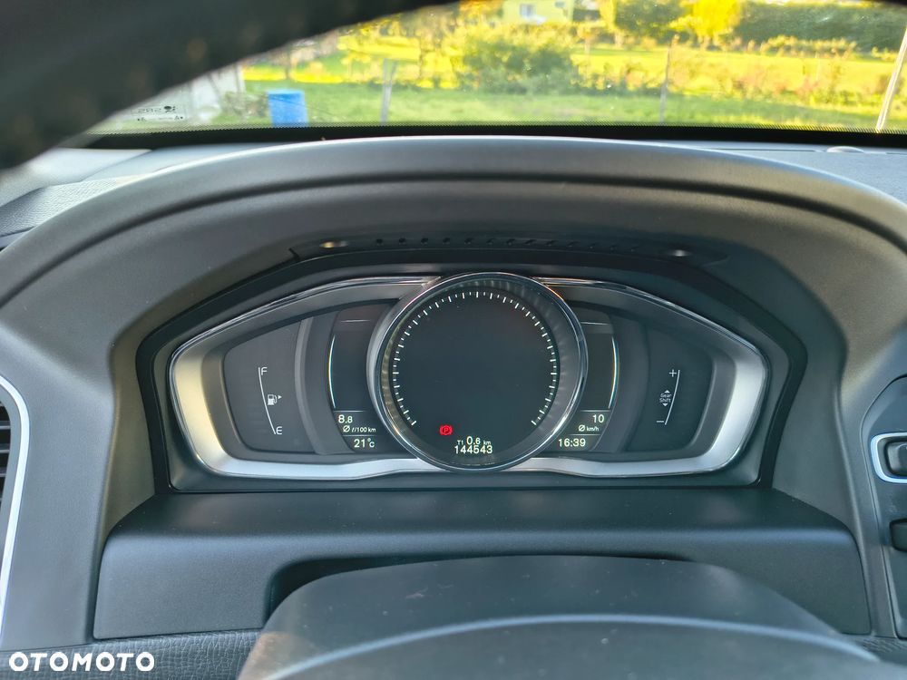 Volvo XC 60 D4 Drive-E Base - 22