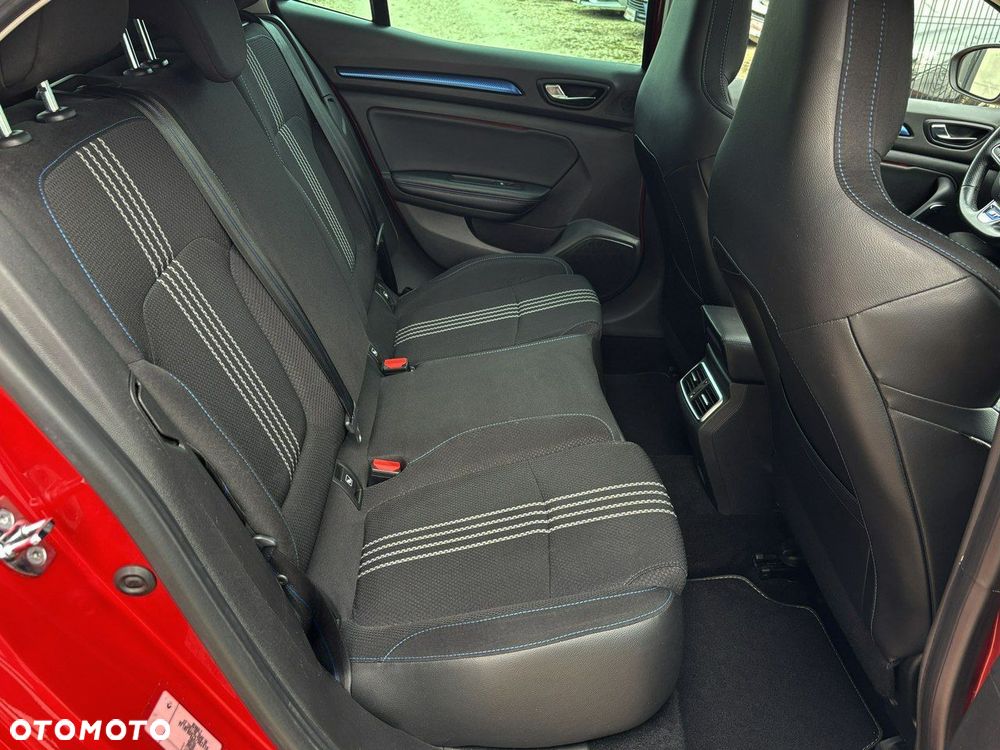 Renault Megane ENERGY dCi 165 EDC GT - 27