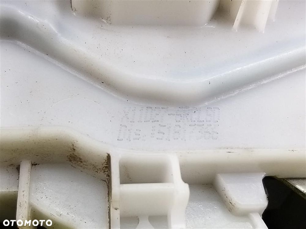 Zamek drzwi przód prawy Fiat Doblo II 2009-2014 51817366 ORYGINAŁ - 3