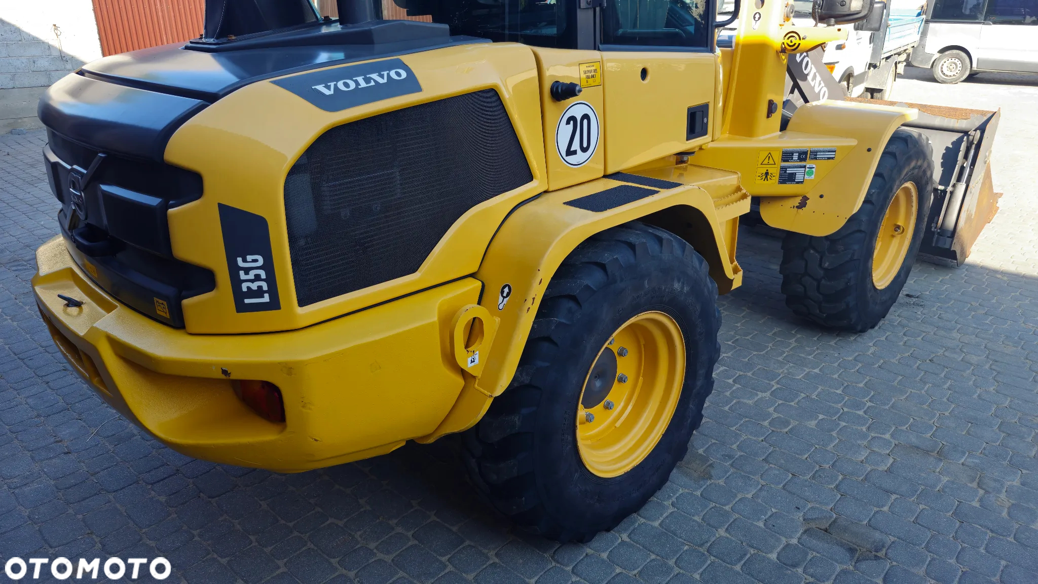 Volvo L 35 G - 14