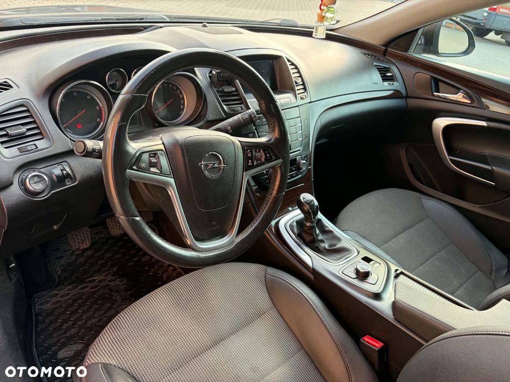 Opel Insignia 2.0 CDTI Cosmo 4x4 S&S - 13