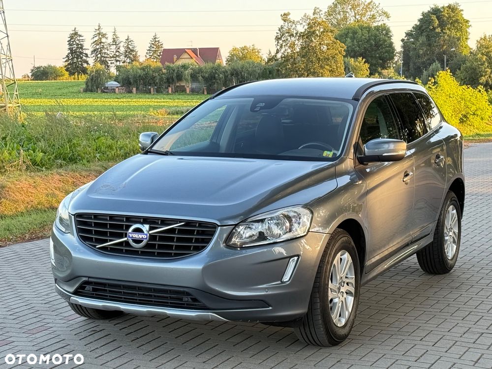 Volvo XC 60 D3 Momentum - 3