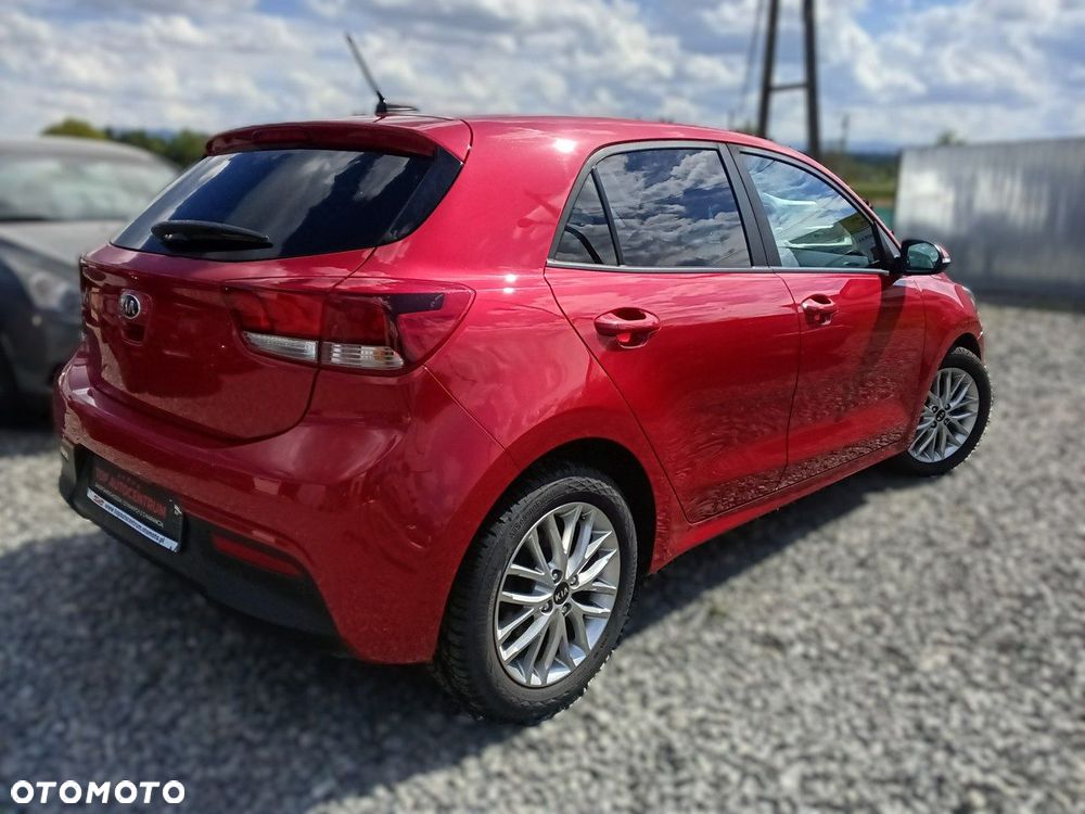 Kia Rio - 2