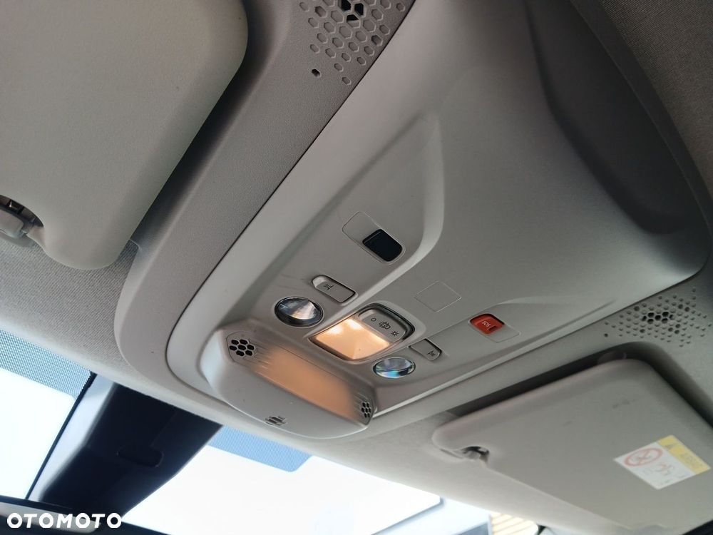 Toyota PROACE CITY - 37