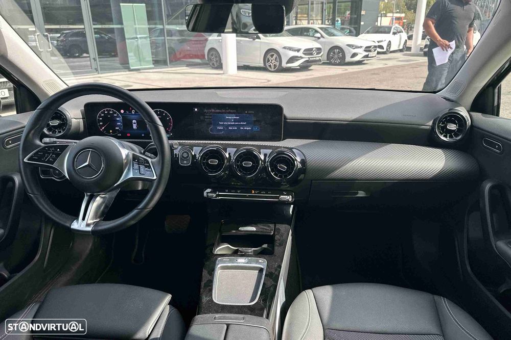 Mercedes-Benz A 200 Standard - 9