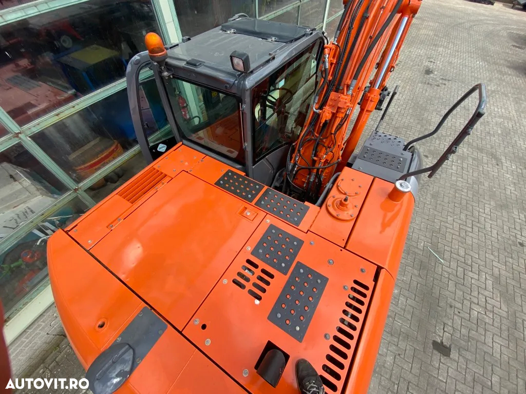 Hitachi ZX 140W-3 - 15