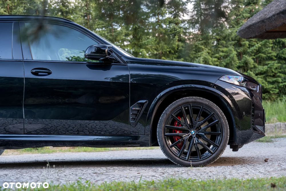 BMW X5 M M60i xDrive - 17