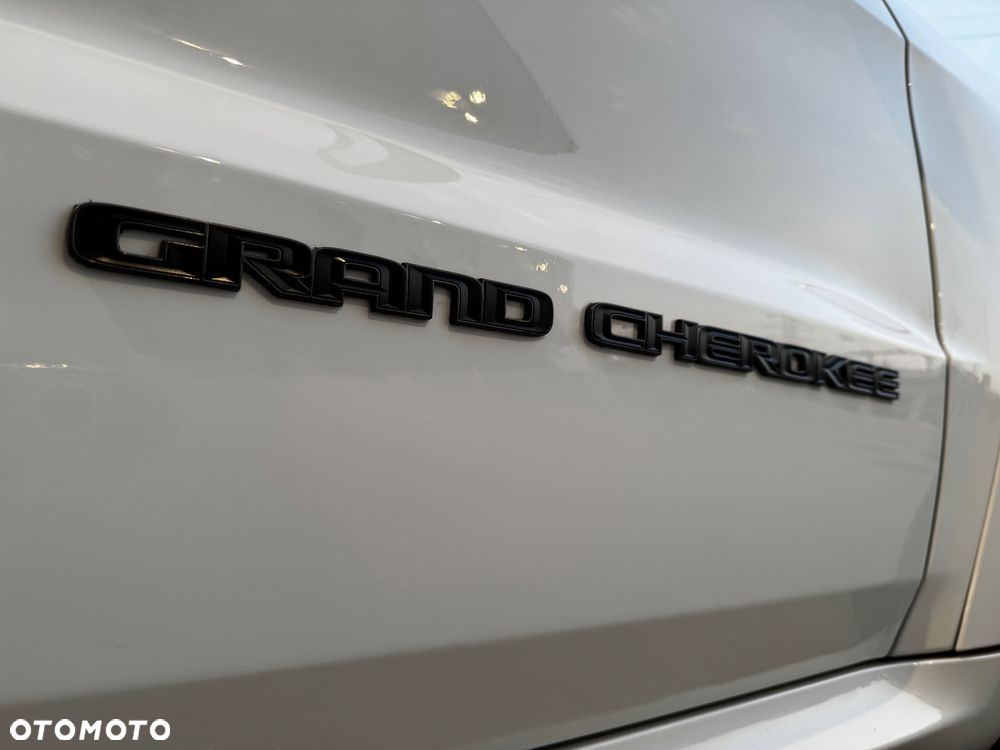 Jeep Grand Cherokee 5.7 V8 HEMI 4WD Automatik S - 29