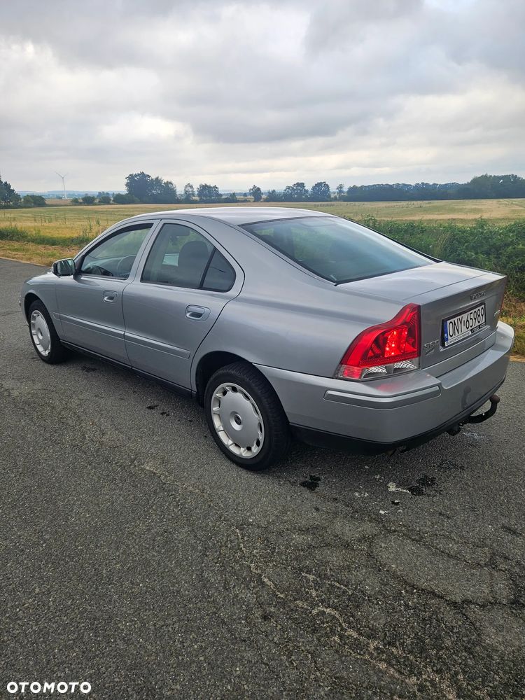 Volvo S60 2.4 Rubin - 2
