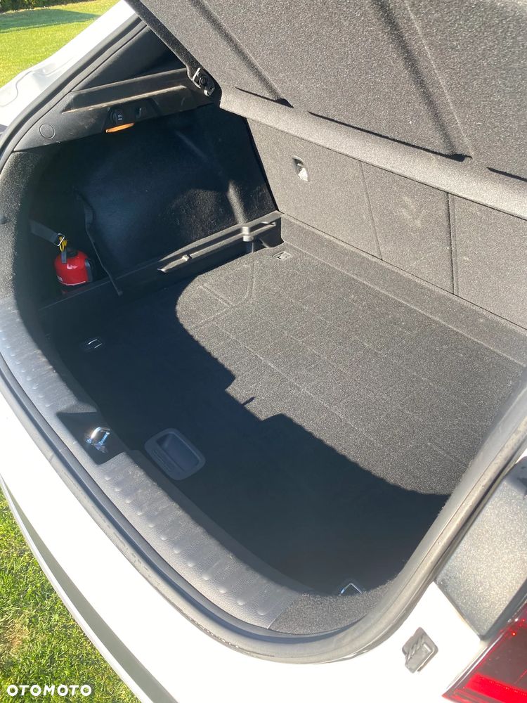 Kia XCeed 1.5 T-GDI L DCT - 7