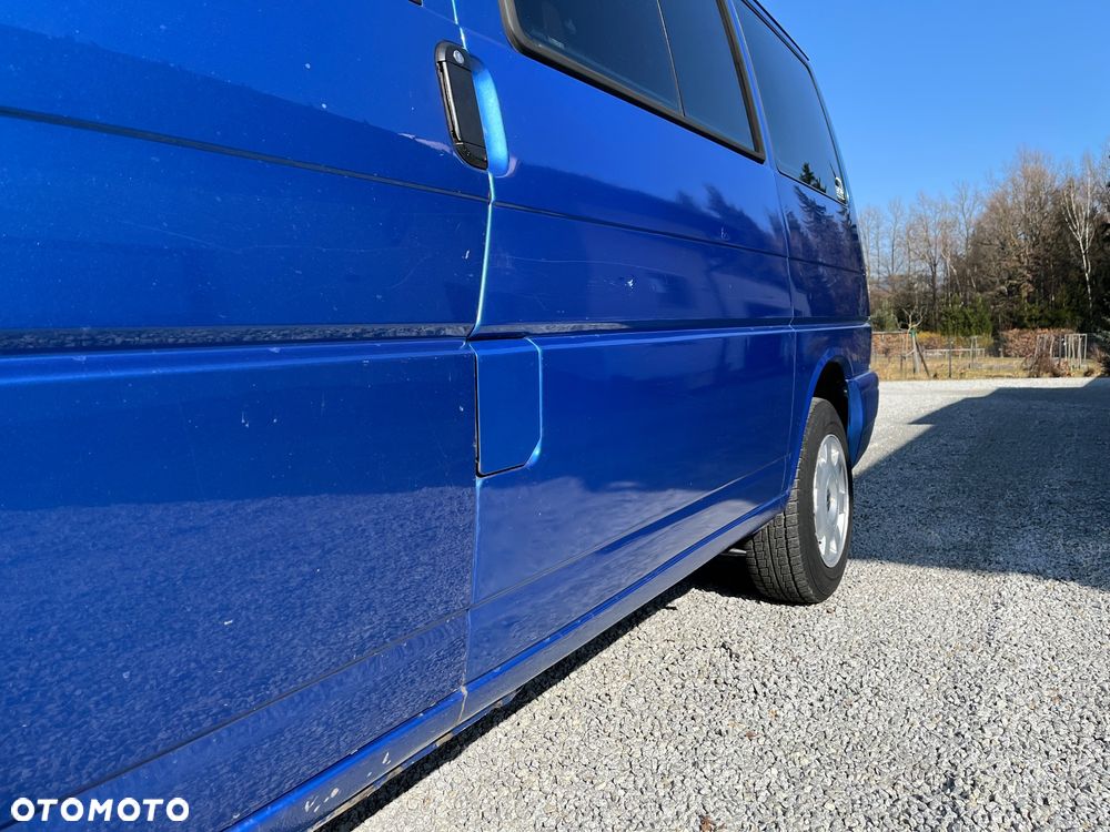 Volkswagen Multivan - 26