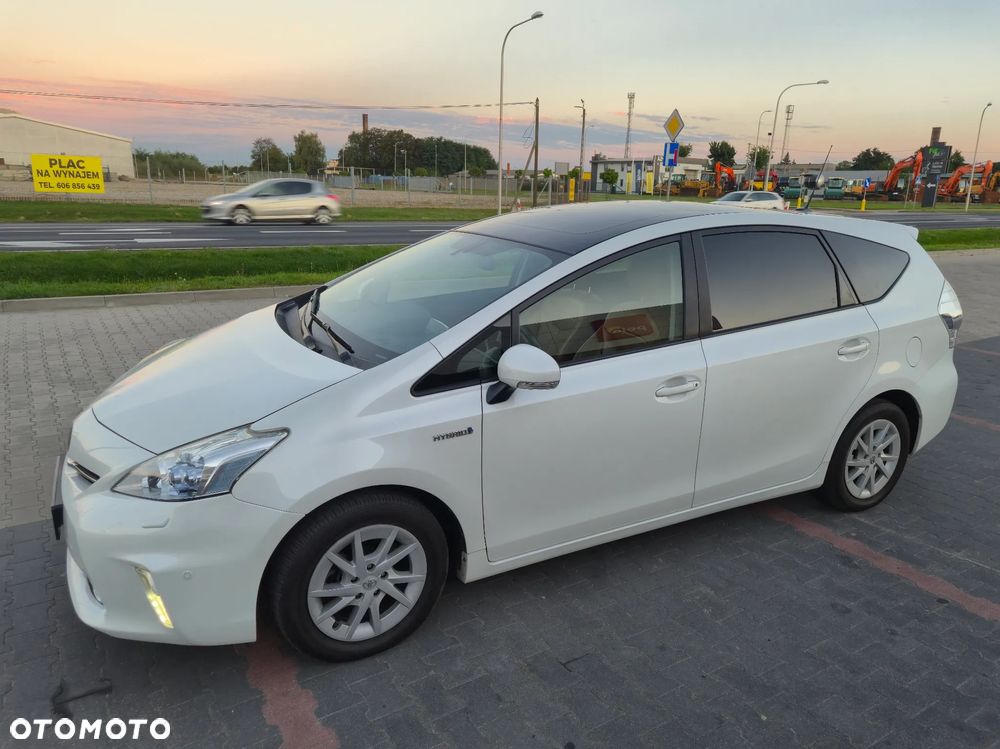 Toyota Prius+ - 14