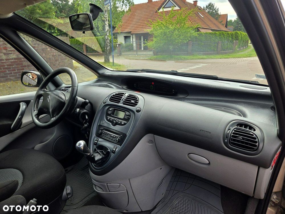 Citroën Xsara Picasso 1.6 Confort - 6