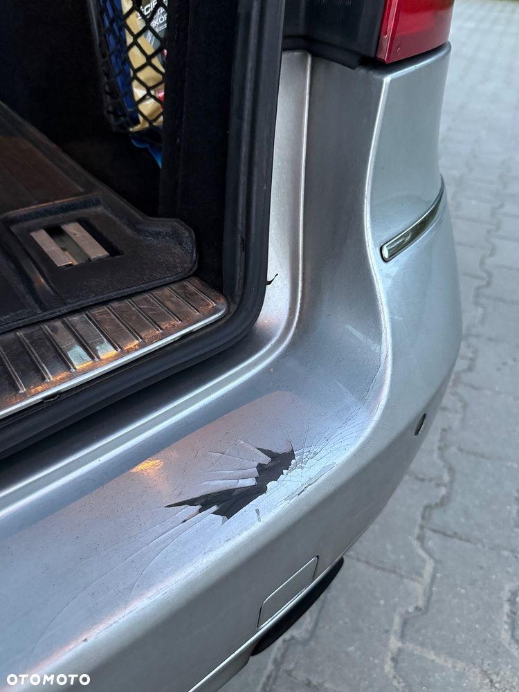 Mercedes-Benz Klasa E 350 CDI BlueEff Avantgarde - 16