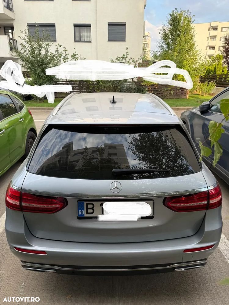 Mercedes-Benz E - 11