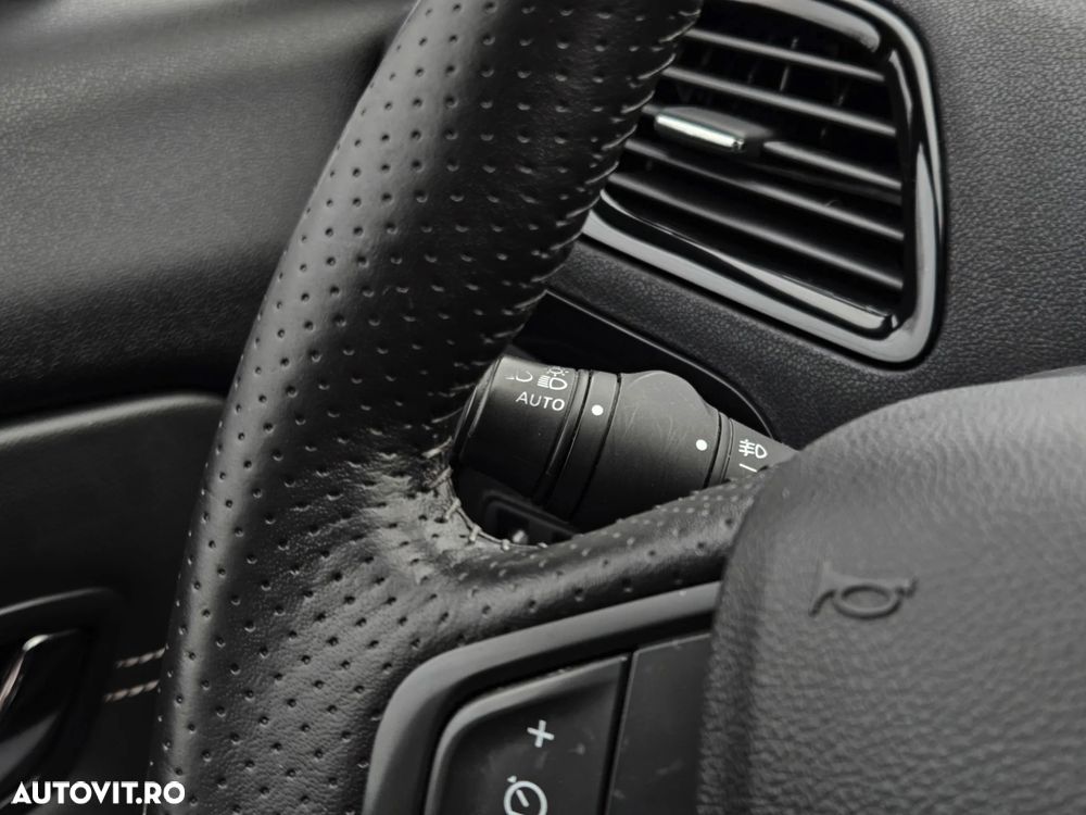 Renault Scenic ENERGY dCi 130 BOSE EDITION - 18