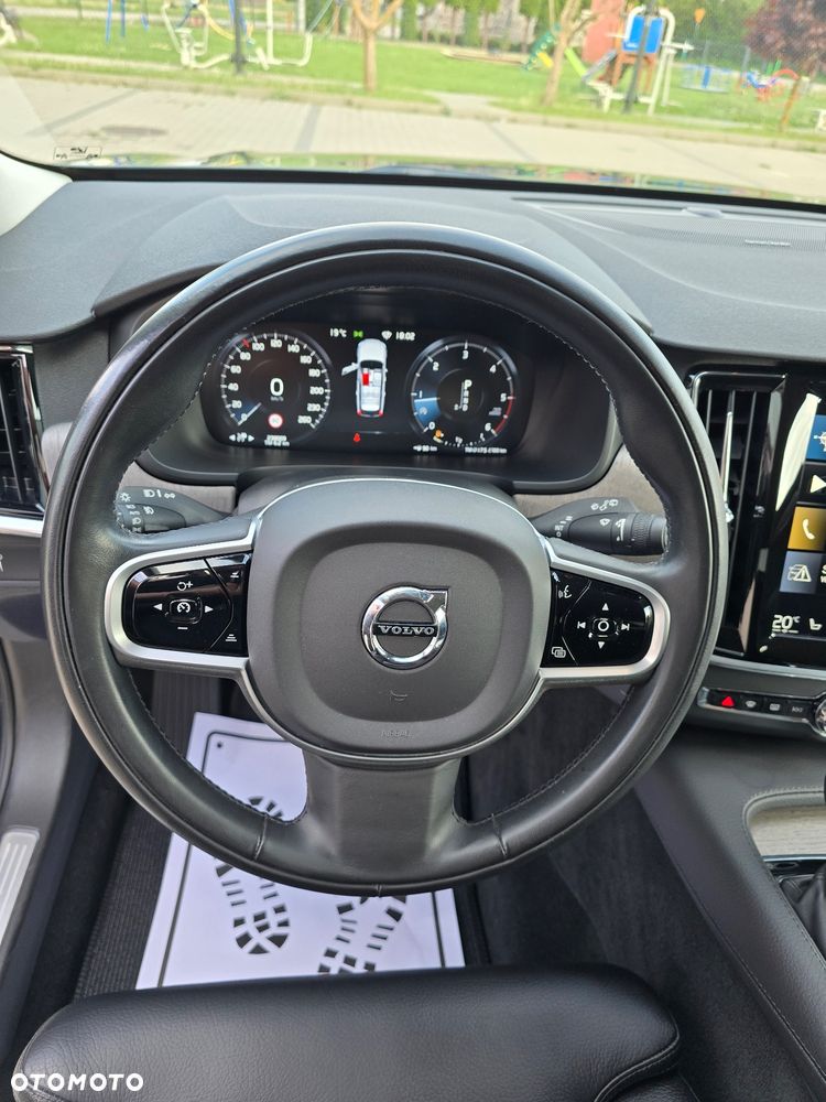 Volvo V90 Cross Country D5 AWD Geartronic - 14