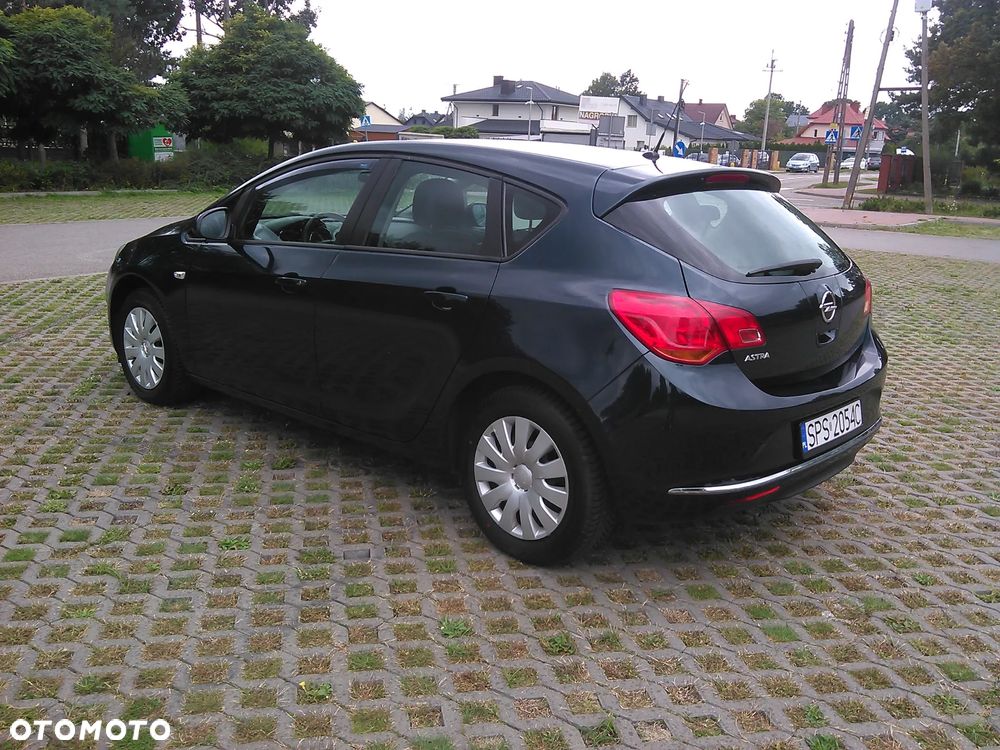 Opel Astra 1.6 Color Edition - 7