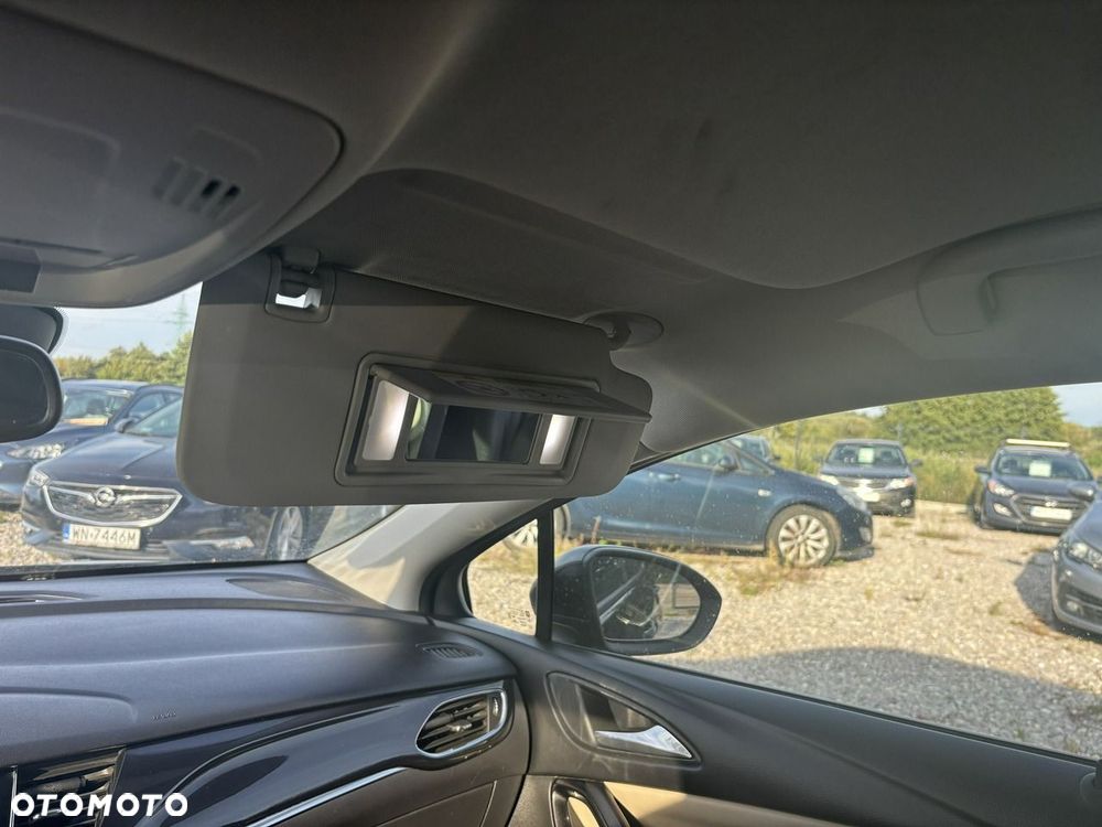 Opel Astra - 32