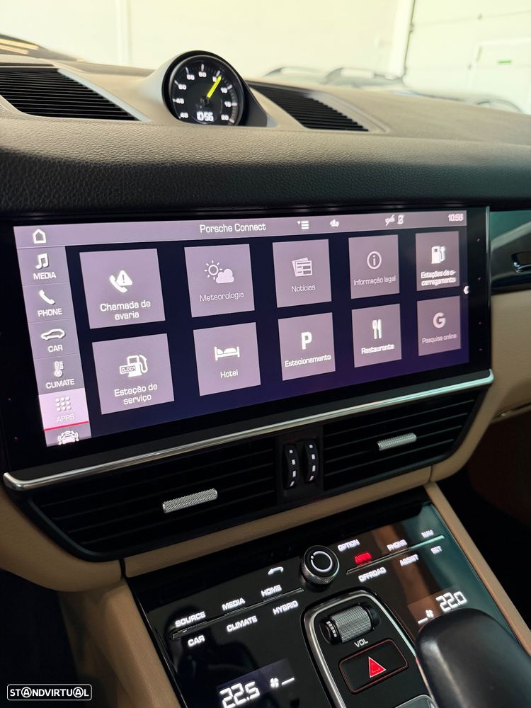 Porsche Cayenne Coupé E-Hybrid - 26