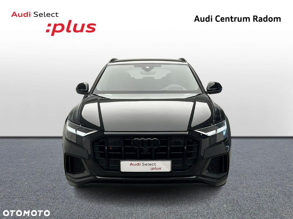 Audi SQ8 - 8