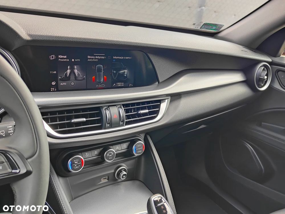 Alfa Romeo Stelvio 2.0 Turbo Business Q4 - 12