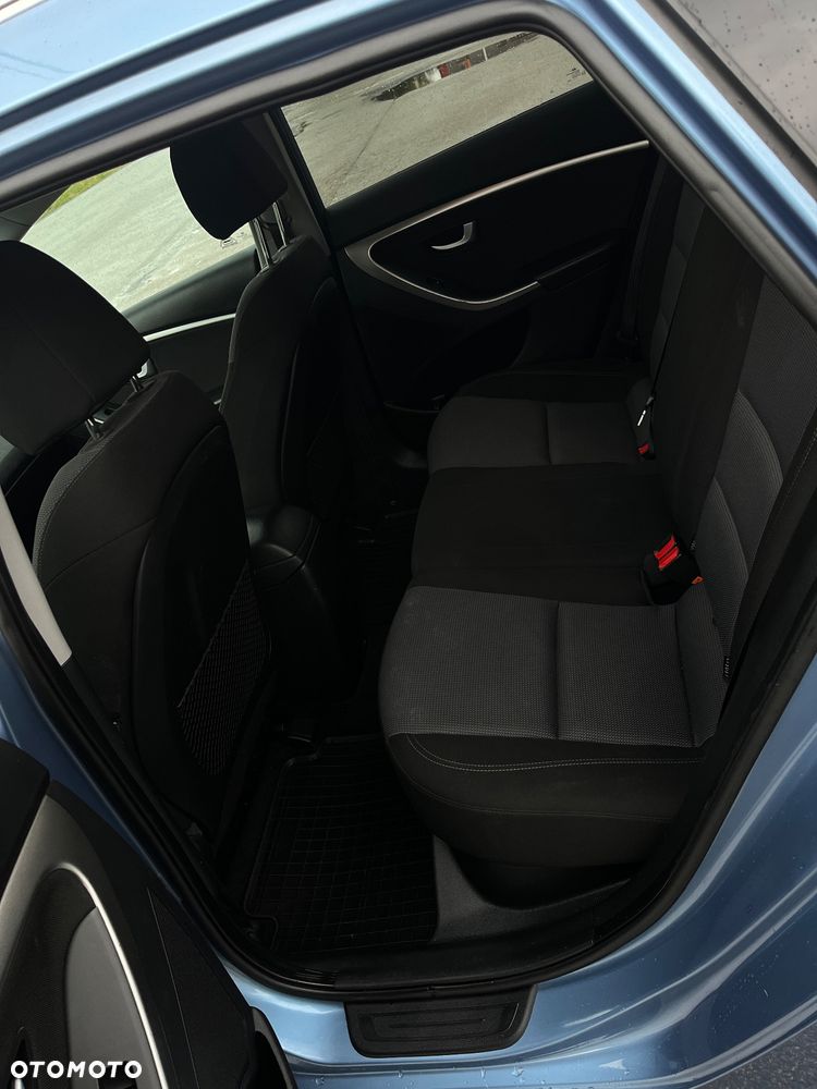 Hyundai i30 1.4 Premium - 27