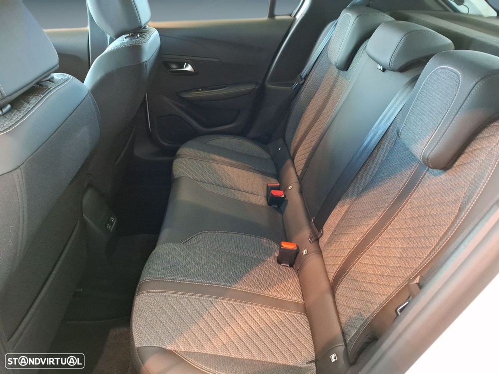 Peugeot e-208 50 kWh Allure - 14
