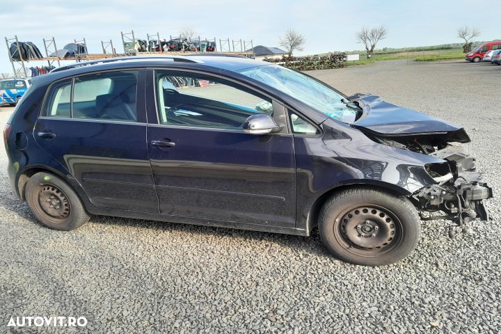 Dezmembrez Volkswagen VW Golf 5 [2003 - 2009] Plus minivan CAXA - 1