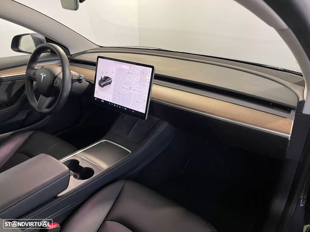 Tesla Model 3 Tração Traseira - 19