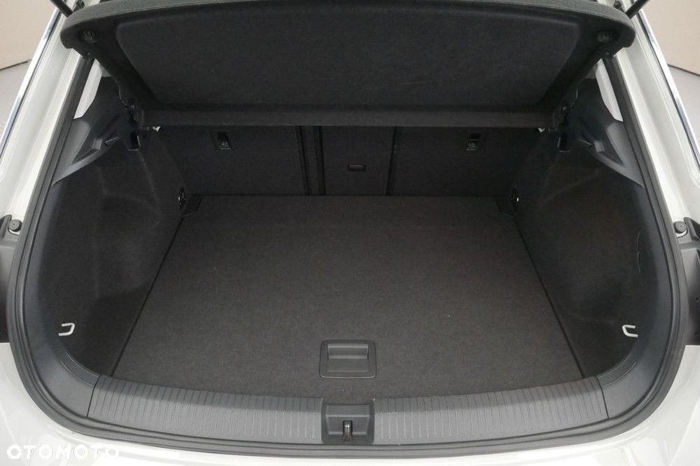 Volkswagen T-Roc - 15