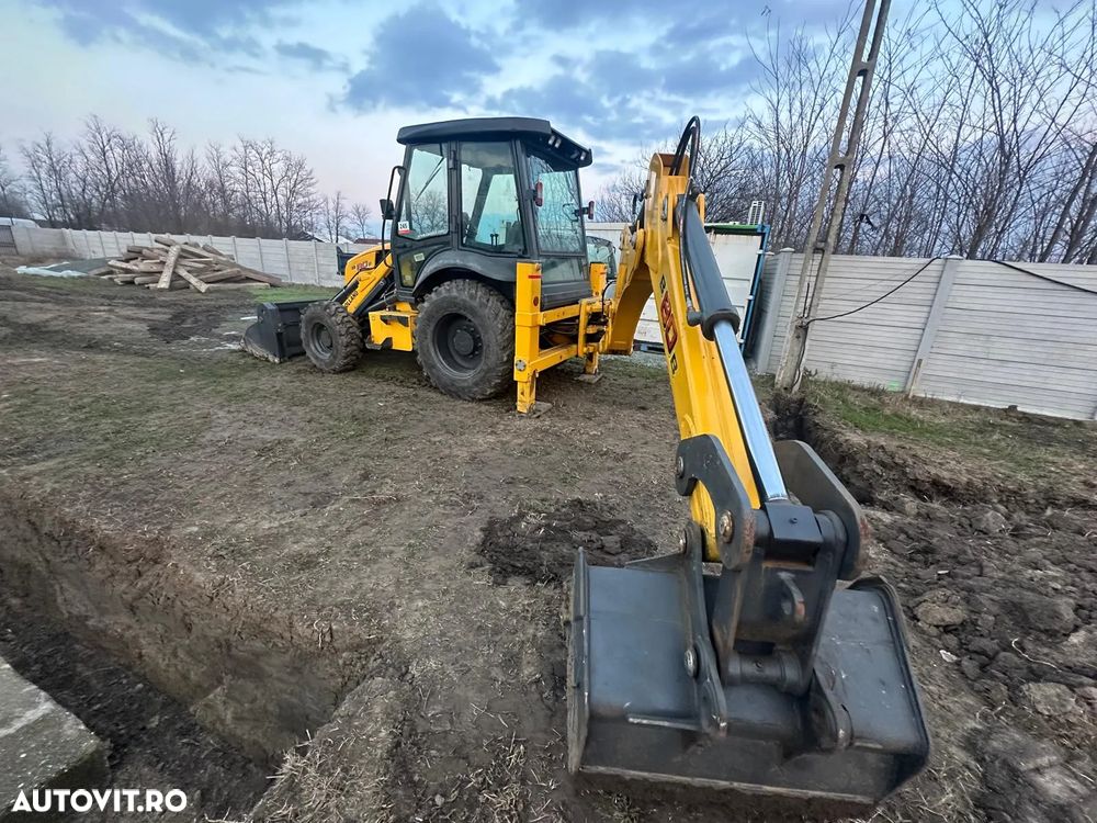 New Holland B80B - 6