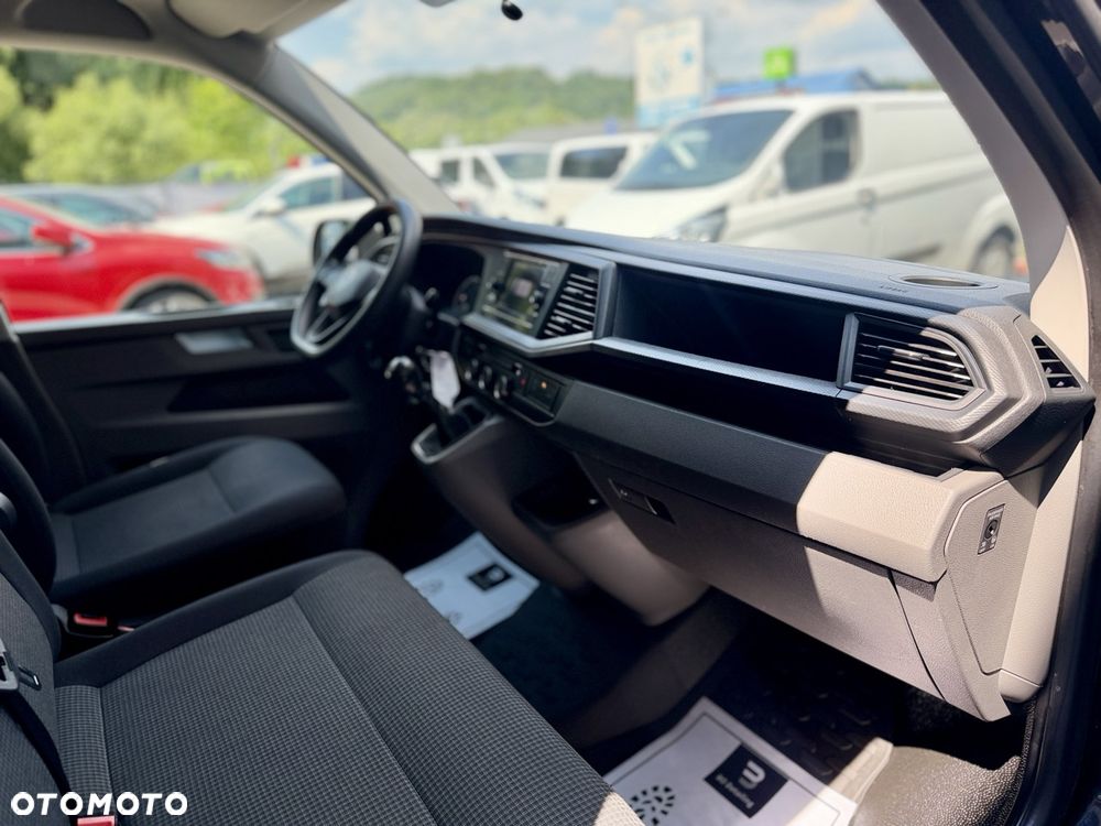 Volkswagen Transporter - 16