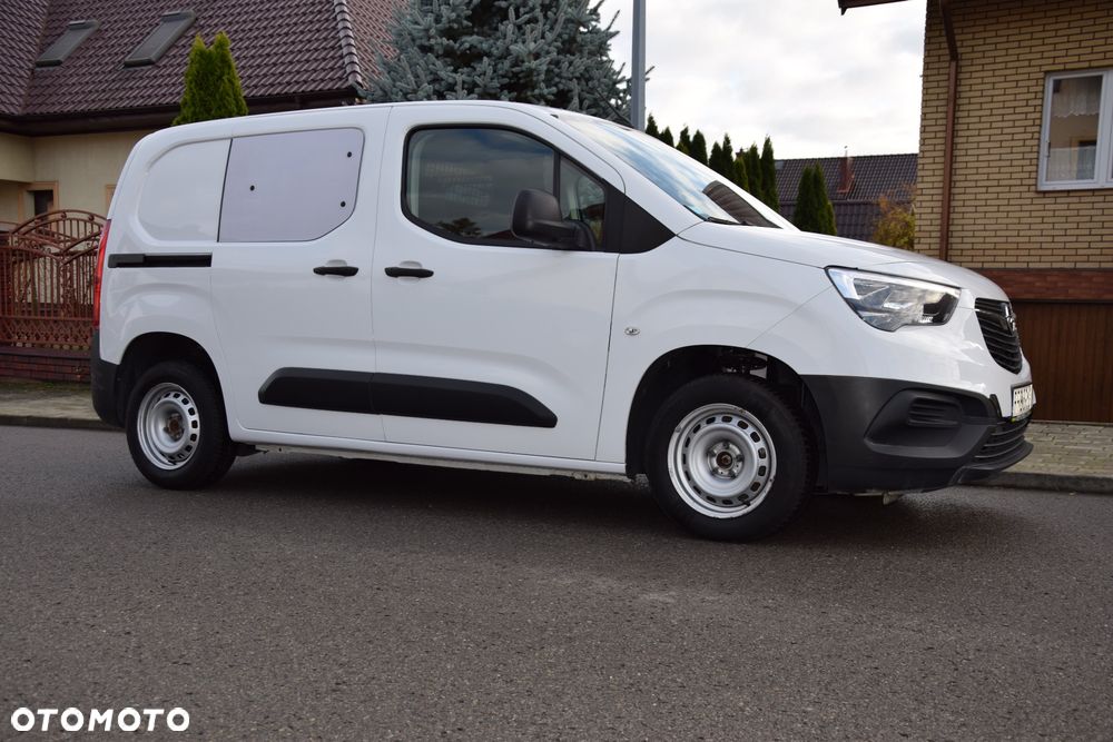 Opel Combo 2023 photo 2