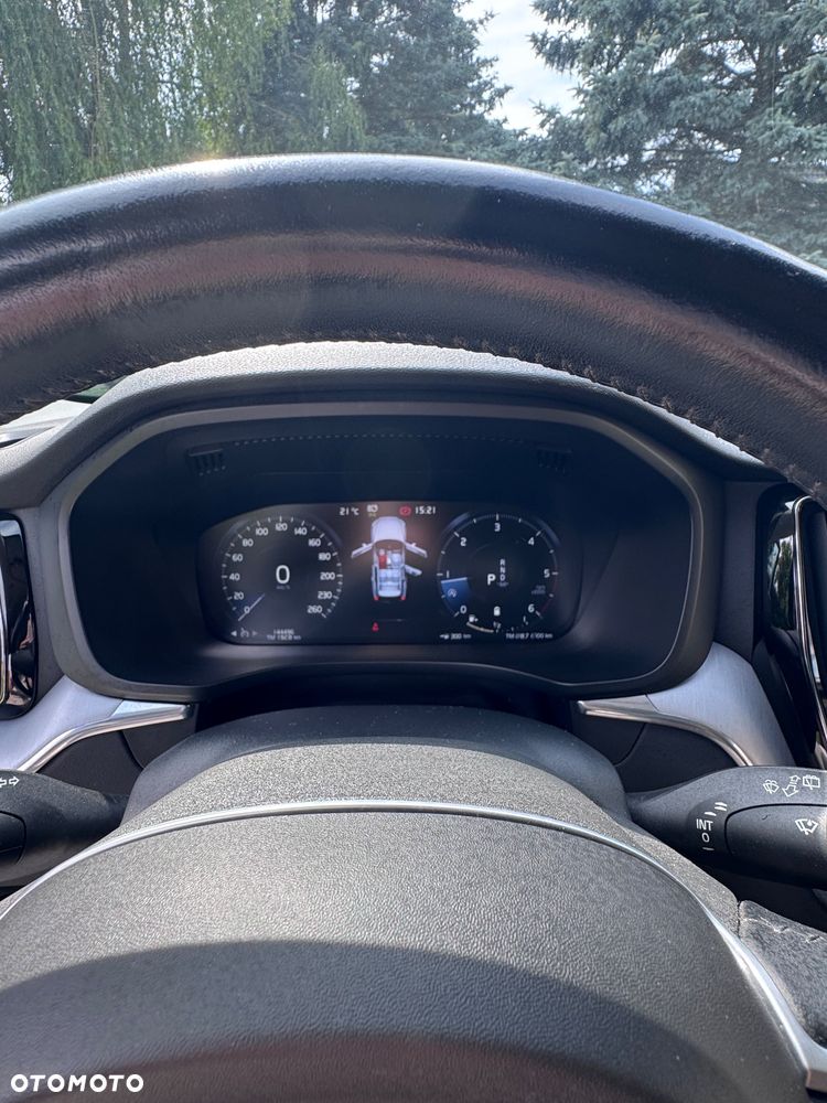 Volvo XC 60 B4 D AWD Geartronic Momentum Pro - 14