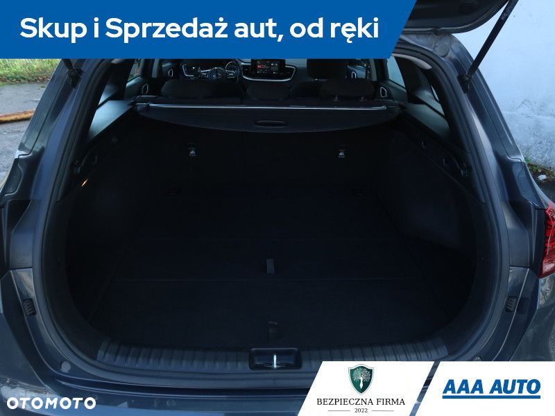 Kia Ceed - 14