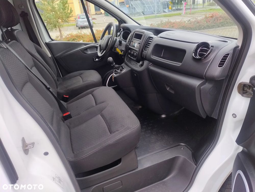 Opel VIVARO - 14