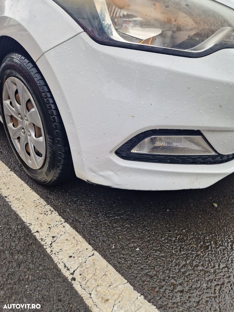 Hyundai i20 - 10