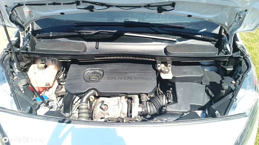 Ford Transit Connect - 26