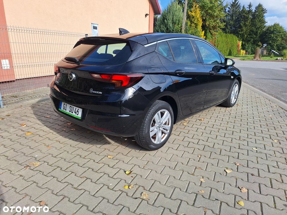 Opel Astra - 2