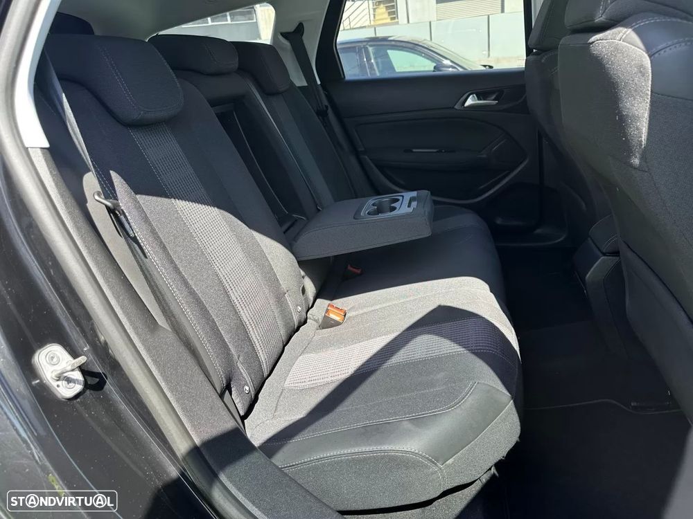 Peugeot 308 SW BlueHDi 130 EAT8 Allure Pack - 52