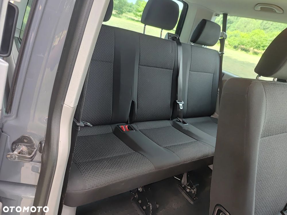 Volkswagen Caravelle ver-2-0-tdi-l1-business - 20