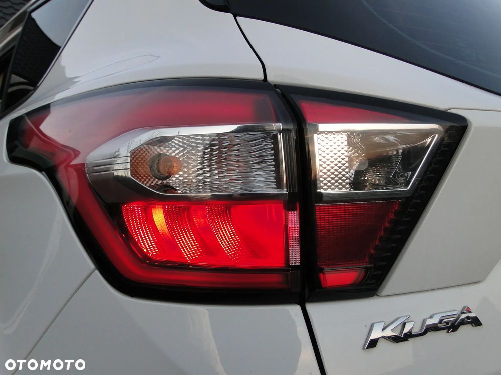 Ford Kuga 1.5 EcoBoost FWD Edition ASS GPF - 11