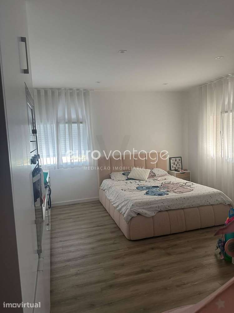 Apartamento T0, para Arrendamento - Centro Histórico, Leiria - Grande imagem: 2/11